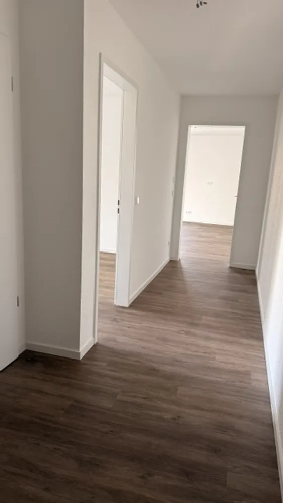 2 Zimmer Wohnung mit 69 m² in Leverkusen – Bild 7