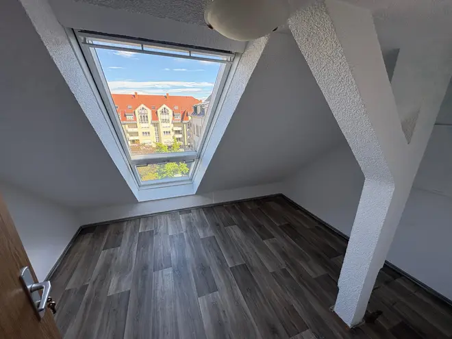 3 Zimmer Wohnung mit 44 m² in Karlsruhe – Bild 3
