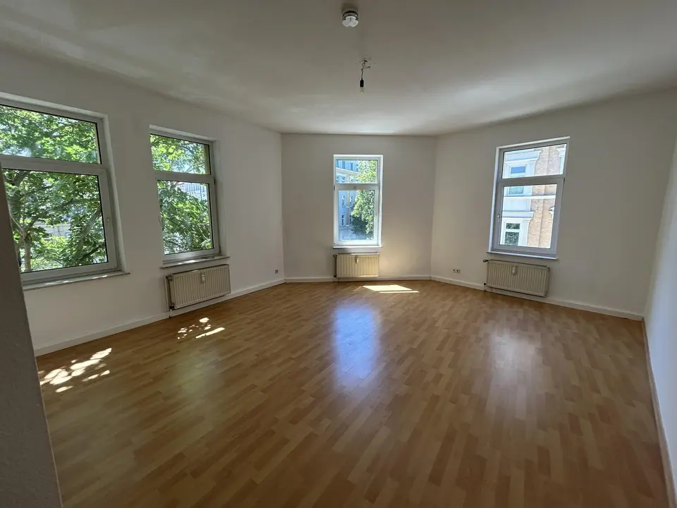 2 Zimmer Wohnung mit 30 m² in Halle (Saale) – Bild 1