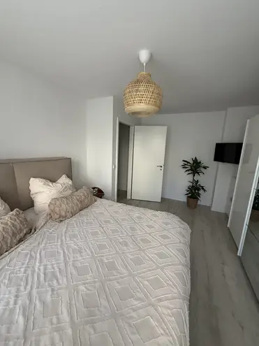 3 Zimmer Wohnung mit 82 m² in Berlin – Bild 2