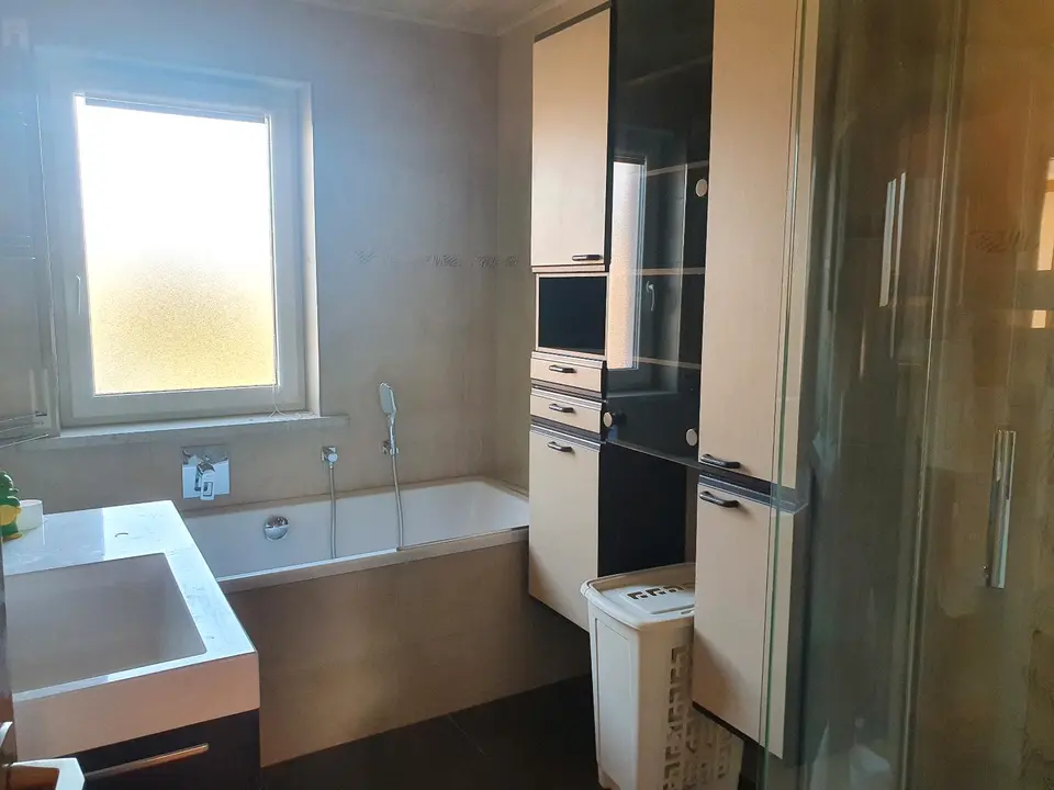 4 Zimmer Wohnung mit 98 m² in Sonneberg – Bild 6