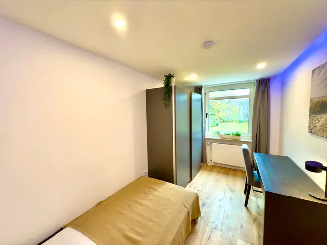 WG-Zimmer mit 11 m² in München – Bild 1