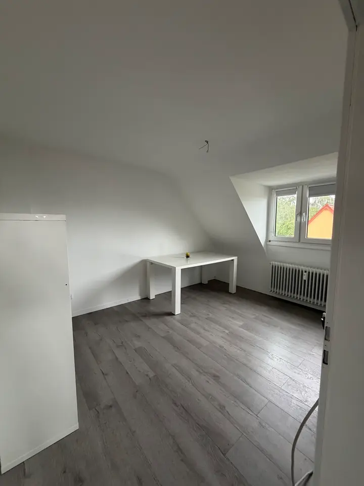 3 Zimmer Wohnung mit 80 m² in Saarbrücken – Bild 2