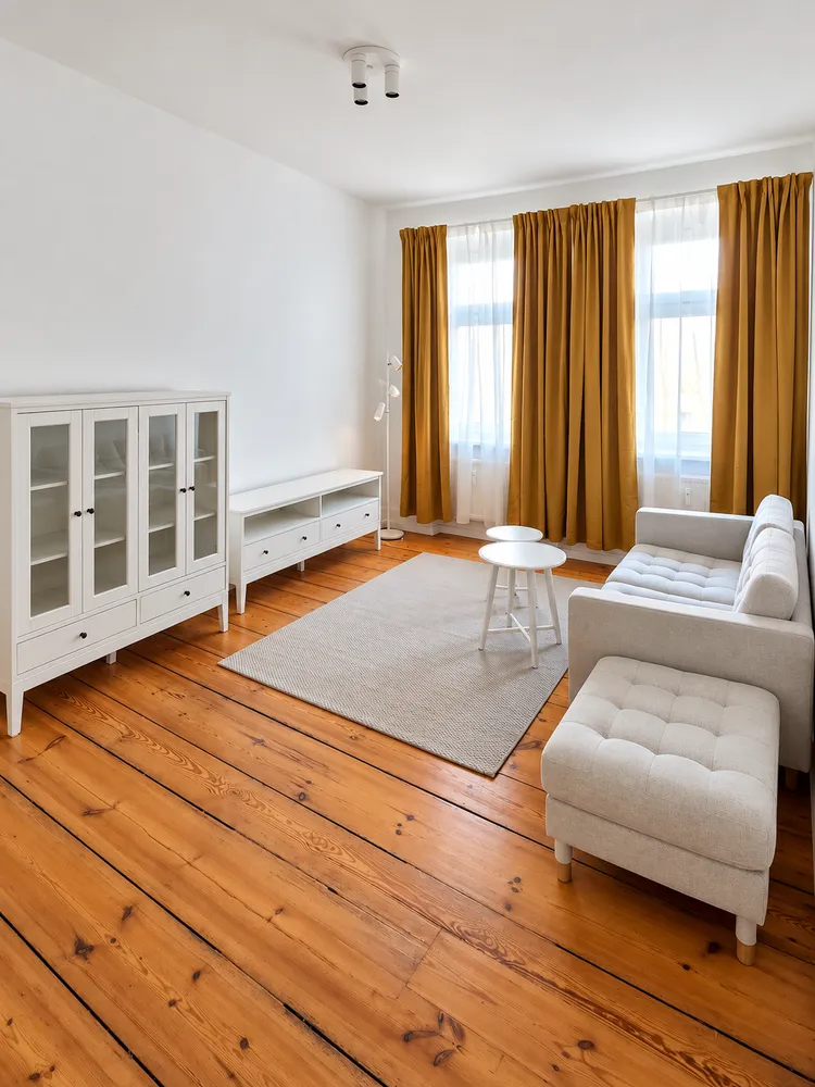 2 Zimmer Wohnung mit 74 m² in Berlin – Bild 1