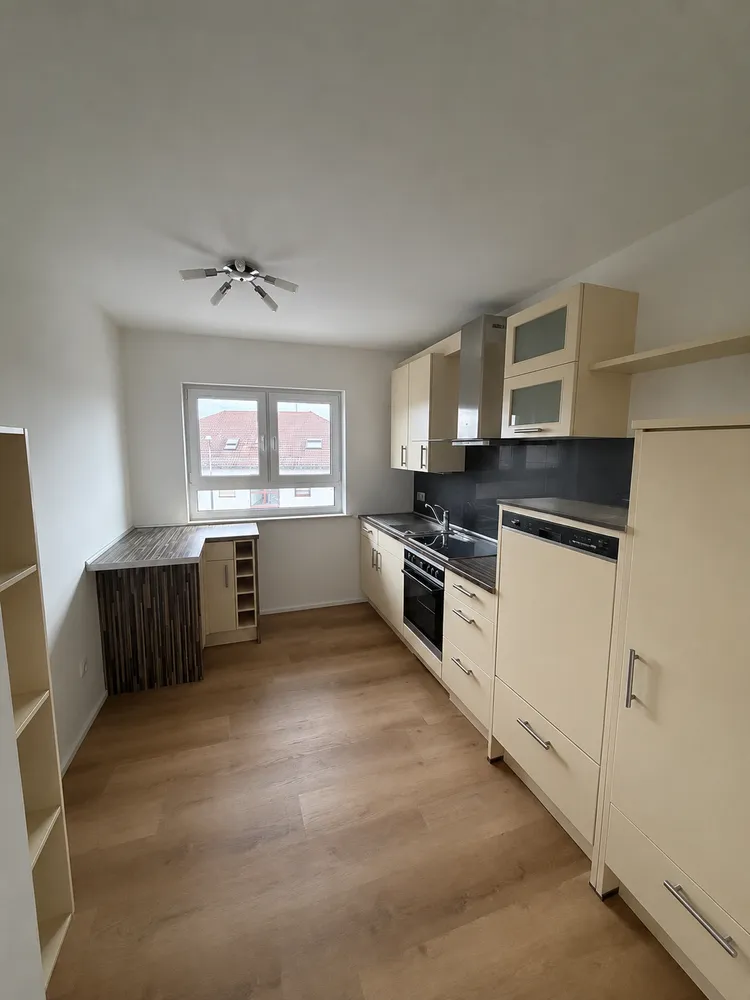 2 Zimmer Wohnung mit 72 m² in Wiesbaden – Bild 8