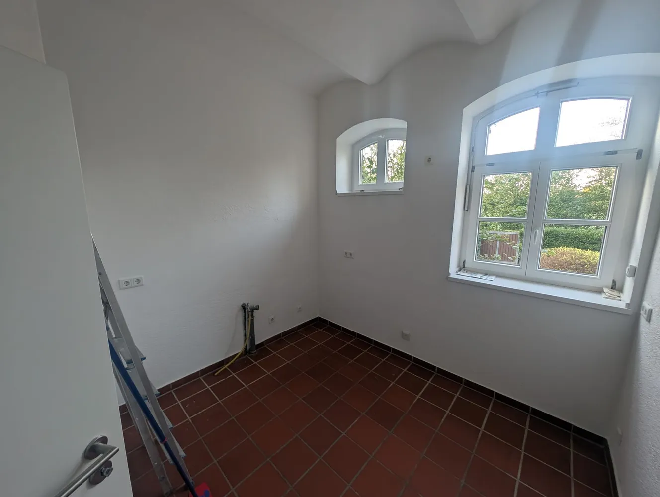 5 Zimmer Wohnung mit 117 m² in Meerbusch – Bild 2