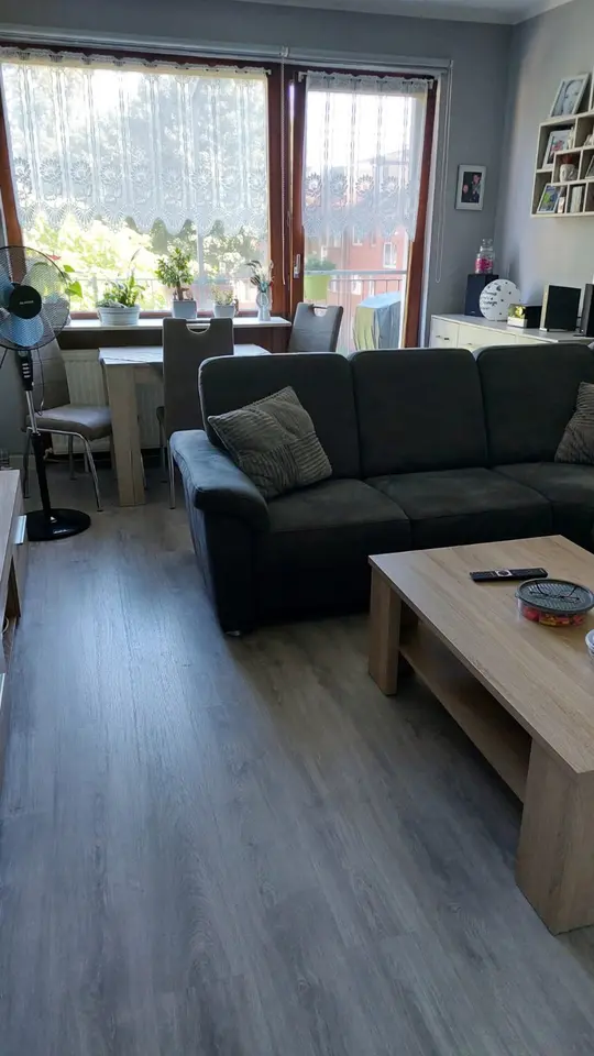4 Zimmer Wohnung mit 61 m² in Duisburg – Bild 1