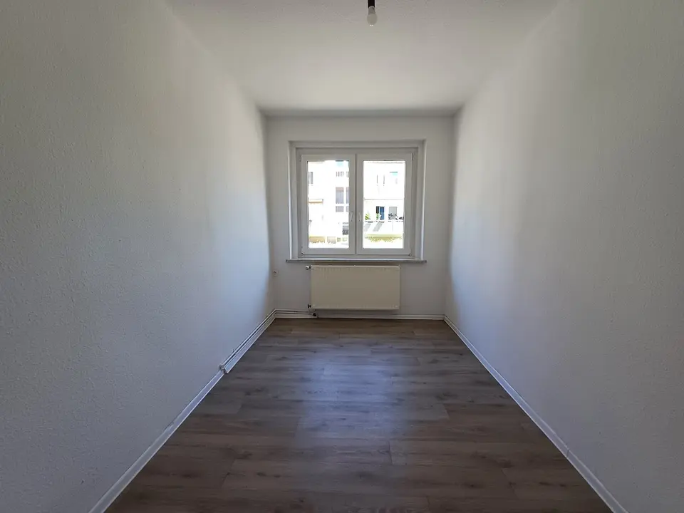3 Zimmer Wohnung mit 65 m² in Merseburg – Bild 3