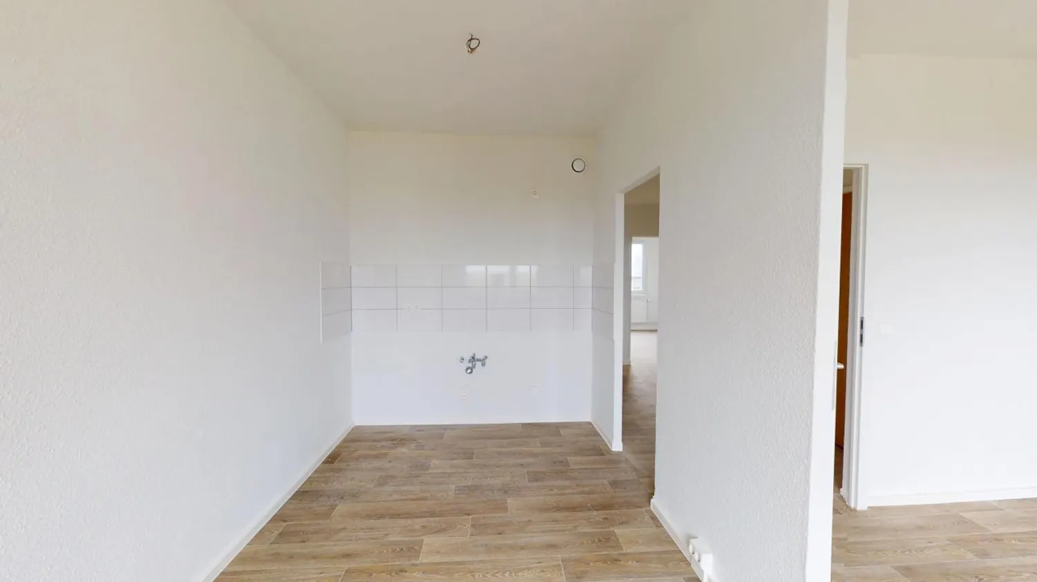 4 Zimmer Wohnung mit 65 m² in Halle (Saale) – Bild 8