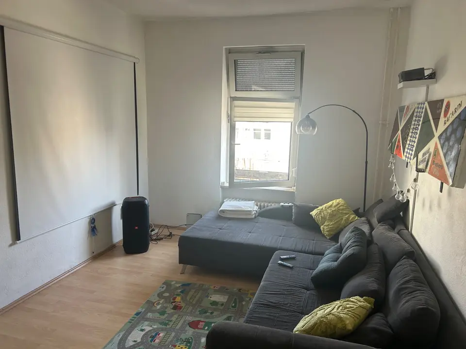 4 Zimmer Wohnung mit 105 m² in Saarbrücken – Bild 2