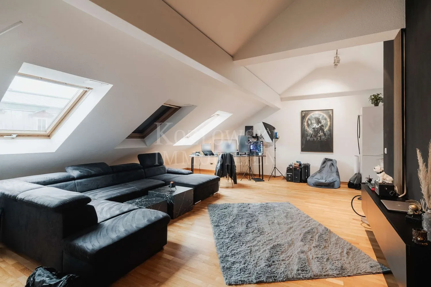 2 Zimmer Wohnung mit 65 m² in Ludwigshafen am Rhein – Bild 1