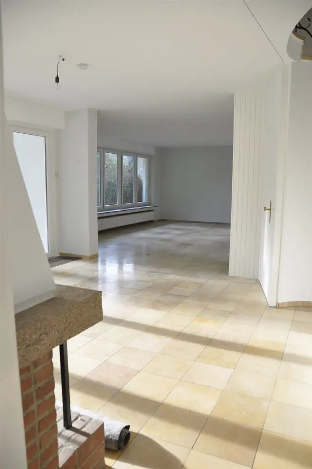7 Zimmer Haus mit 165 m² in Detmold – Bild 2