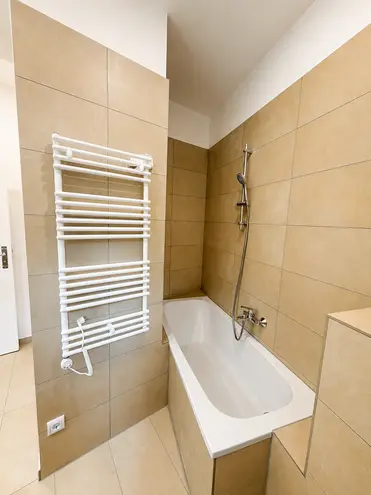 2 Zimmer Wohnung mit 52 m² in Berlin – Bild 3