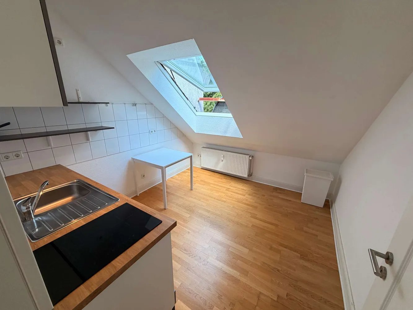 2 Zimmer Wohnung mit 58 m² in Düsseldorf – Bild 3