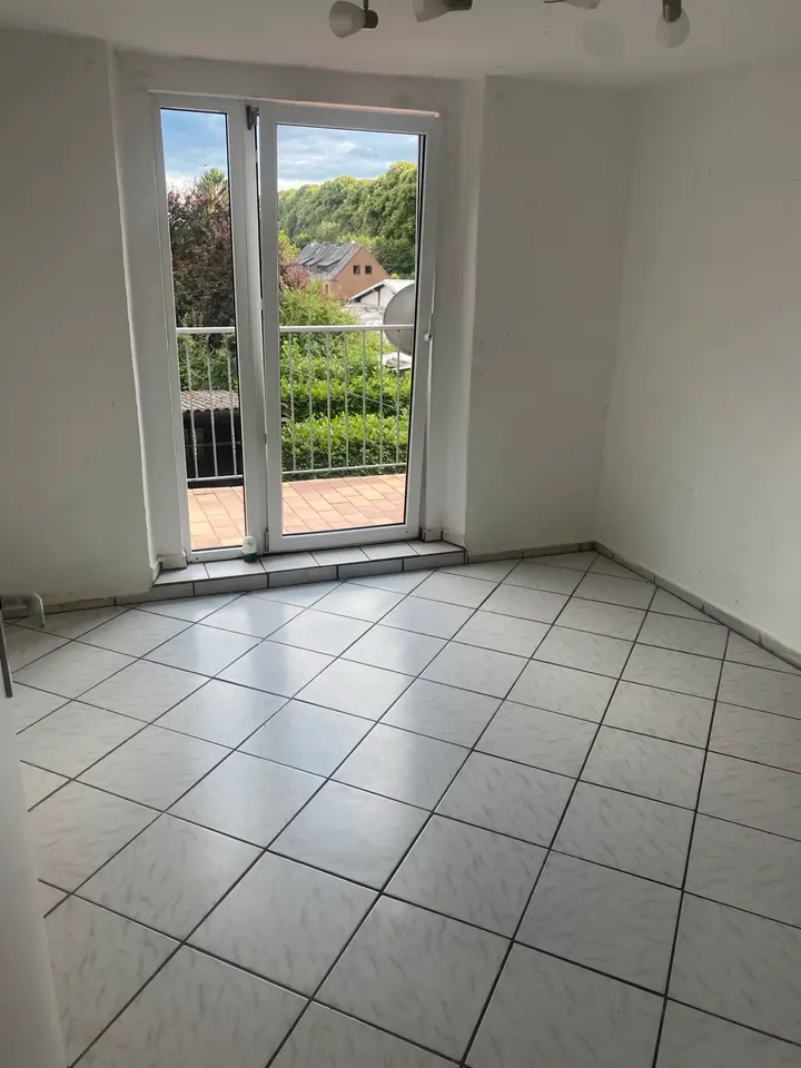 4 Zimmer Wohnung mit 90 m² in Neumünster – Bild 4