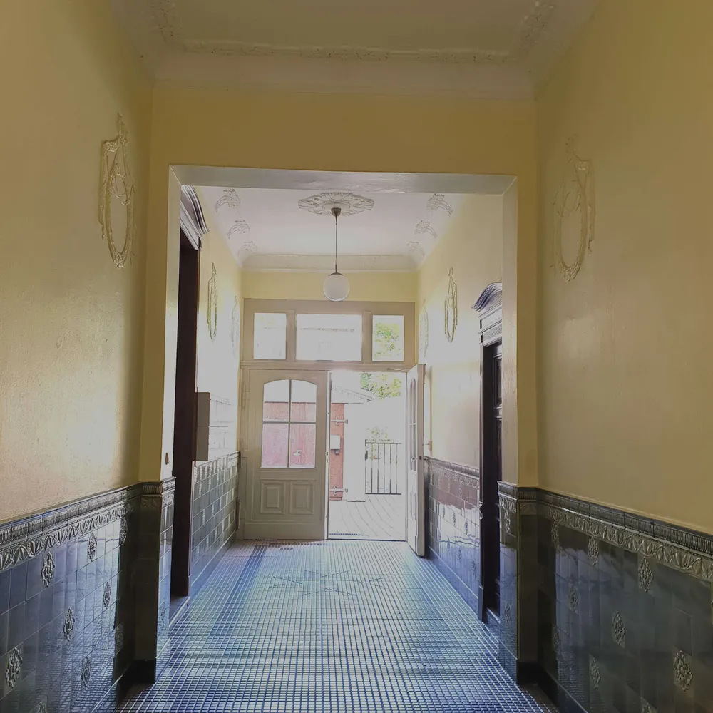 2 room apartment with 60 m² in Berlin – Photo 2
