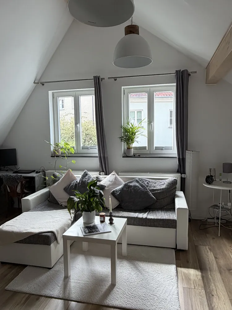 1 room apartment with 33 m² in Augsburg – Photo 2