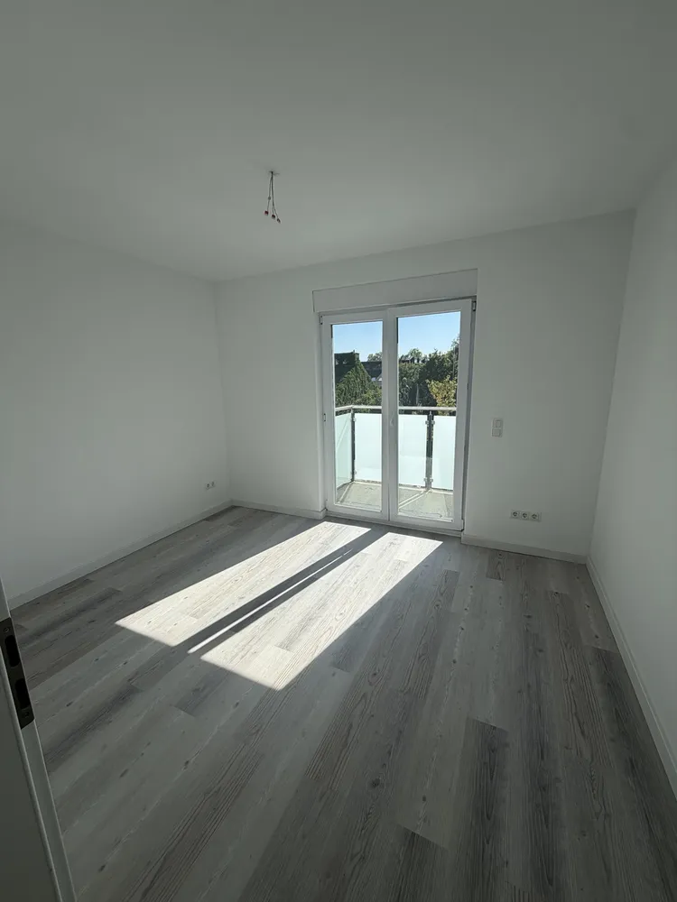 2 Zimmer Wohnung mit 65 m² in Bonn – Bild 4