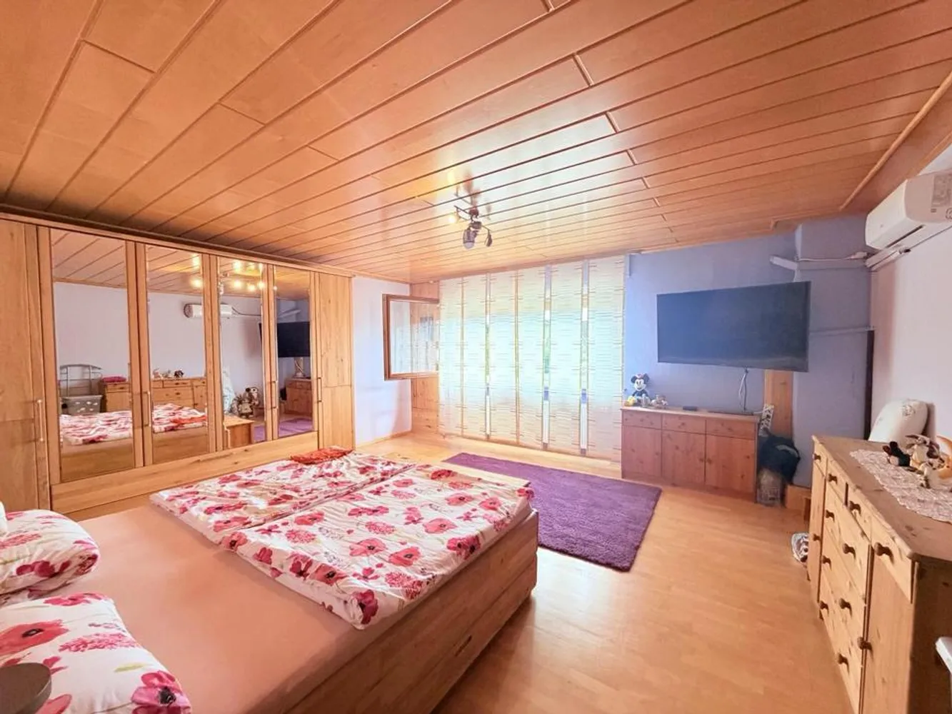 1 Zimmer Wohnung mit 135 m² in Berlin – Bild 6