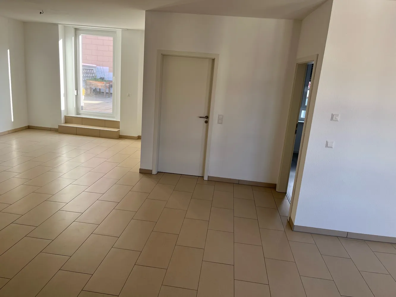 2 Zimmer Wohnung mit 79 m² in Pforzheim – Bild 1