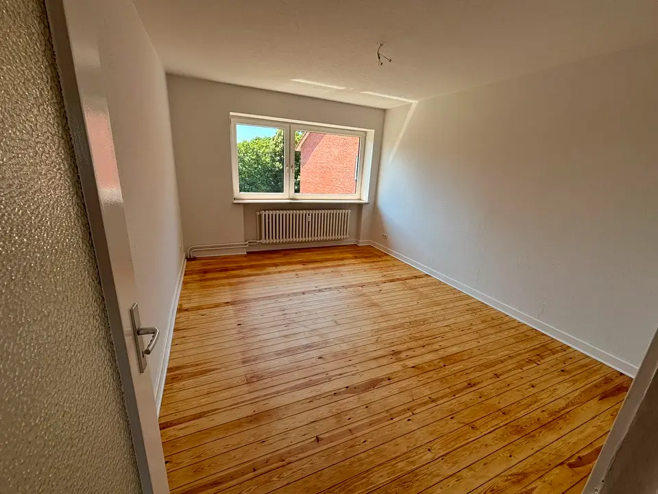 4 Zimmer Wohnung mit 69 m² in Kiel – Bild 2
