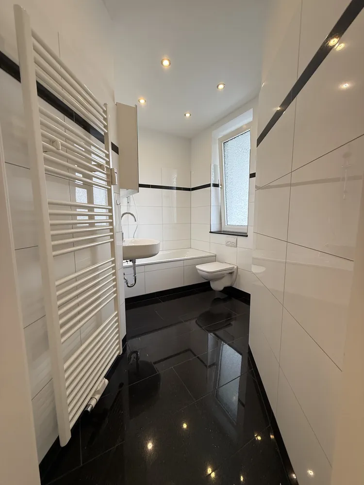2 Zimmer Wohnung mit 75 m² in Essen – Bild 1