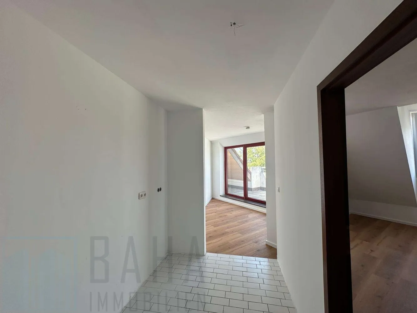 2 Zimmer Wohnung mit 64 m² in München – Bild 12