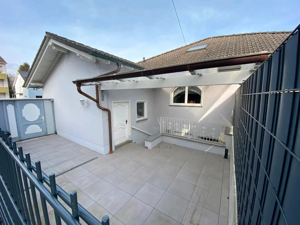 2 Zimmer Wohnung mit 80 m² in Saarbrücken – Bild 2
