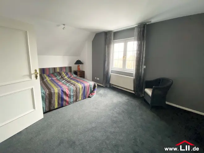 4 Zimmer Wohnung mit 191 m² in Frankfurt am Main – Bild 9