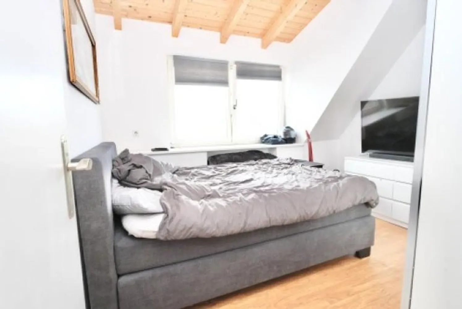2 Zimmer Wohnung mit 65 m² in Krefeld – Bild 2