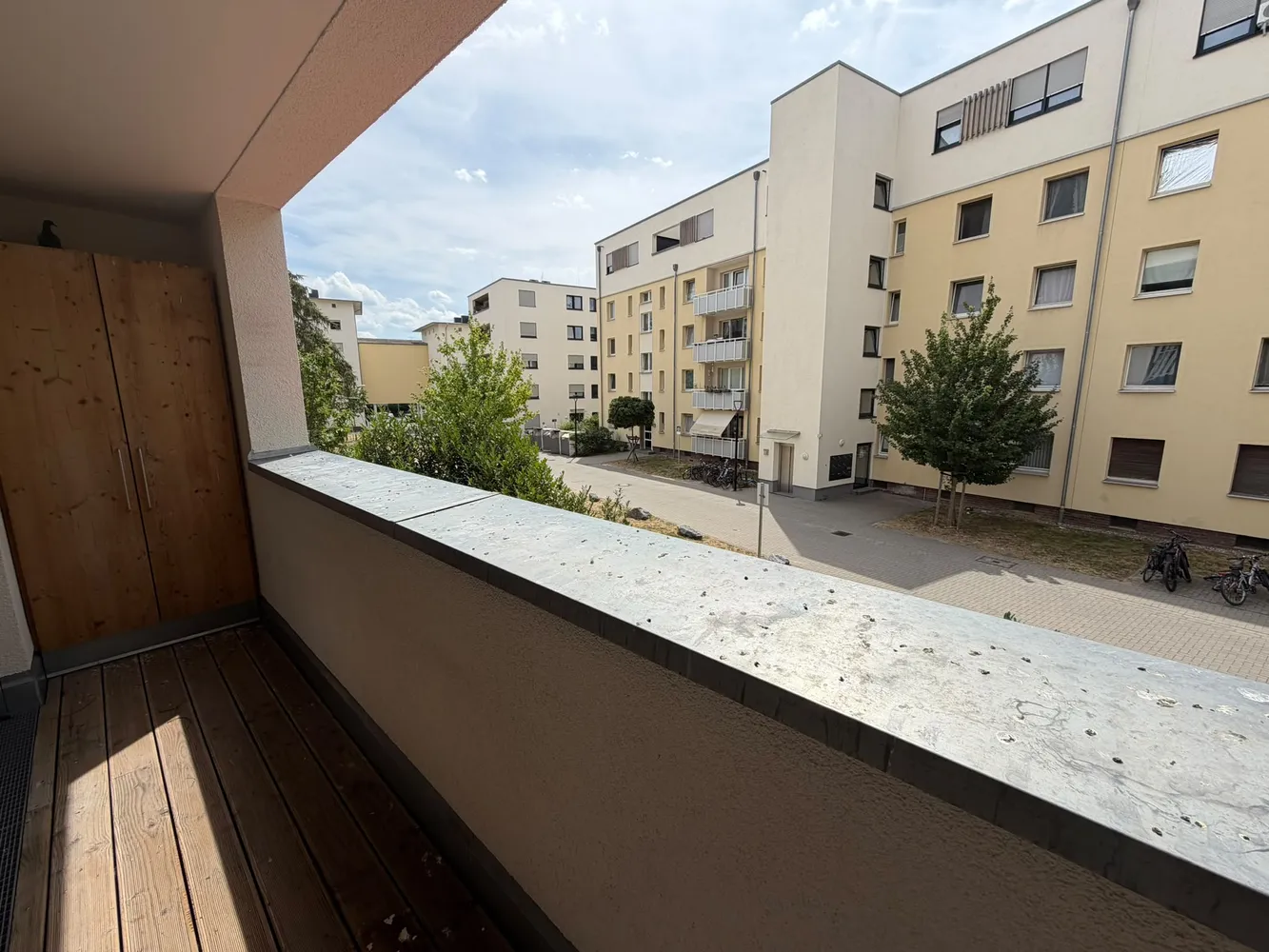 2 room apartment with 58 m² in Frankfurt am Main – Photo 1
