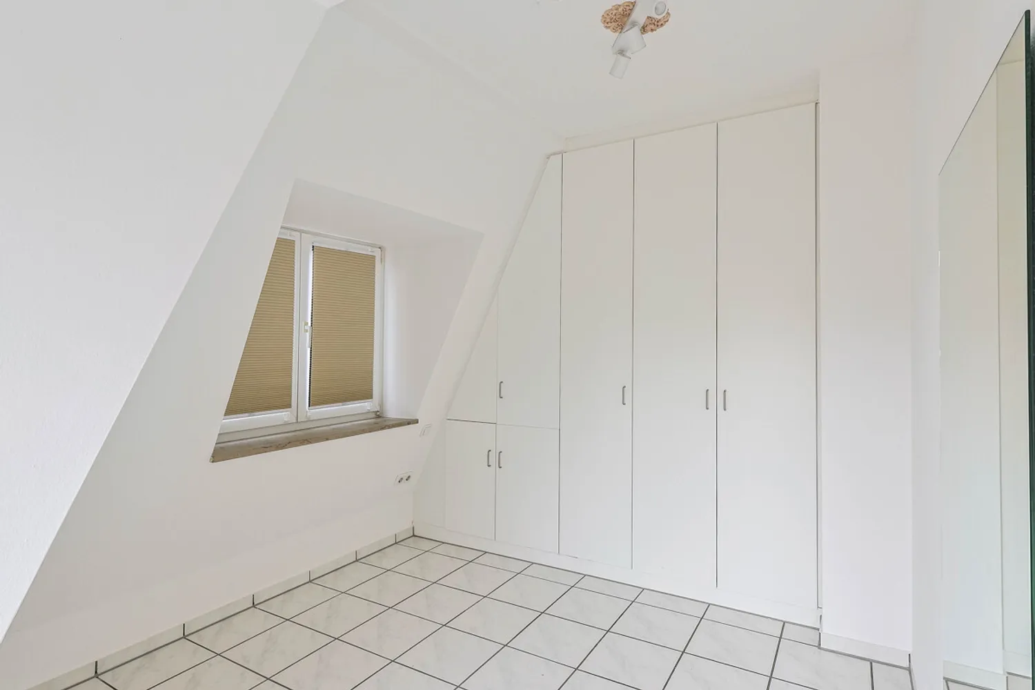 1 room apartment with 48 m² in Ingolstadt – Photo 4