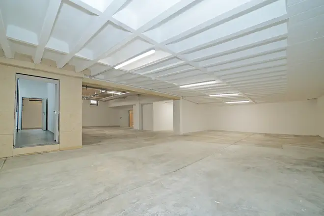 1 Zimmer Wohnung mit 30 m² in München – Bild 10