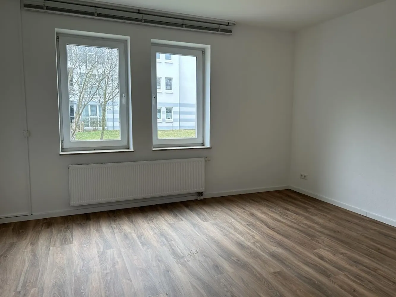 2 Zimmer Wohnung mit 75 m² in Berlin – Bild 2