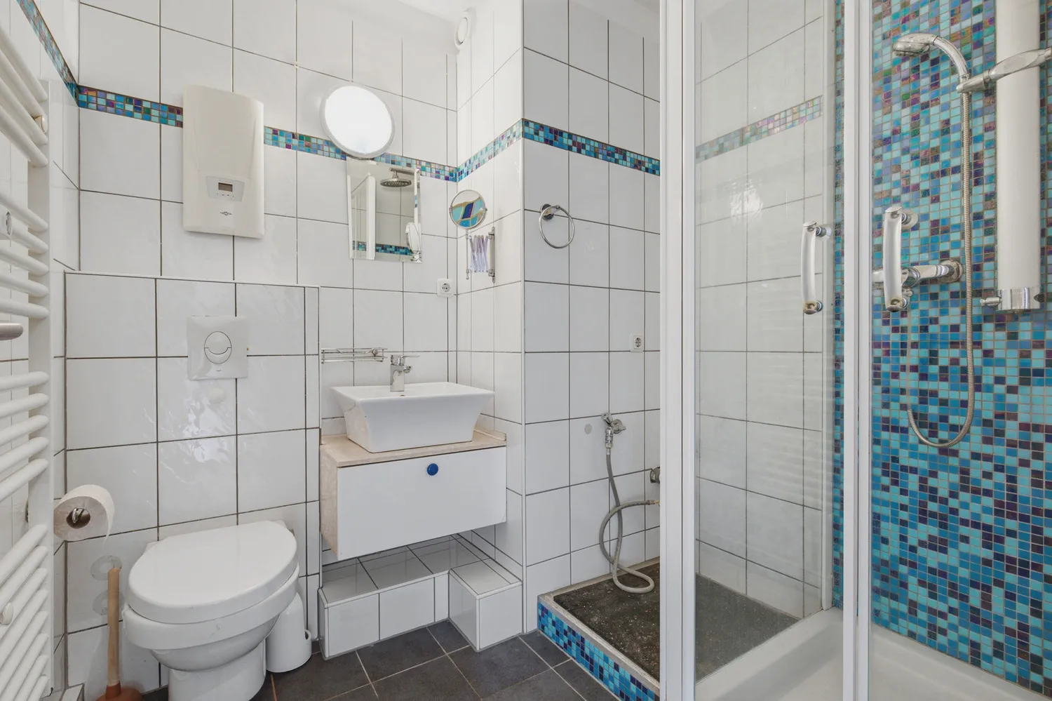 2 Zimmer Wohnung mit 60 m² in Köln – Bild 1
