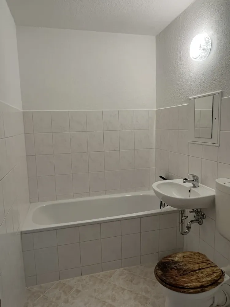 1 Zimmer Wohnung mit 32 m² in Gera – Bild 4