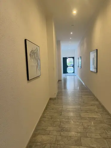2 Zimmer Wohnung mit 70 m² in Wiesbaden – Bild 2