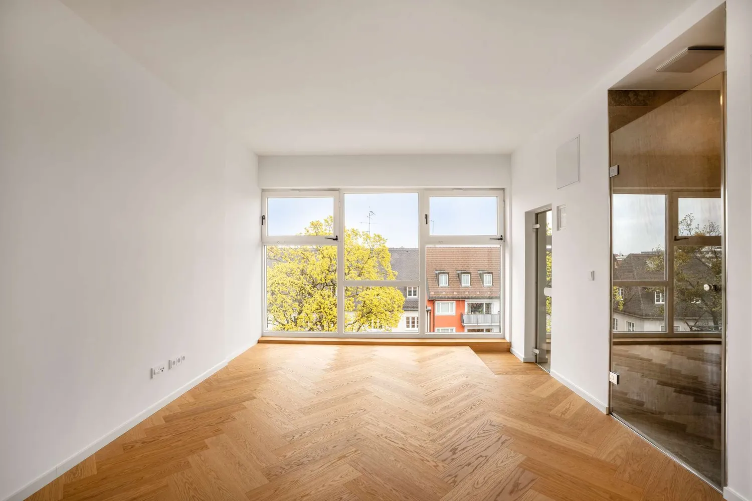7 Zimmer Wohnung mit 399 m² in München – Bild 8
