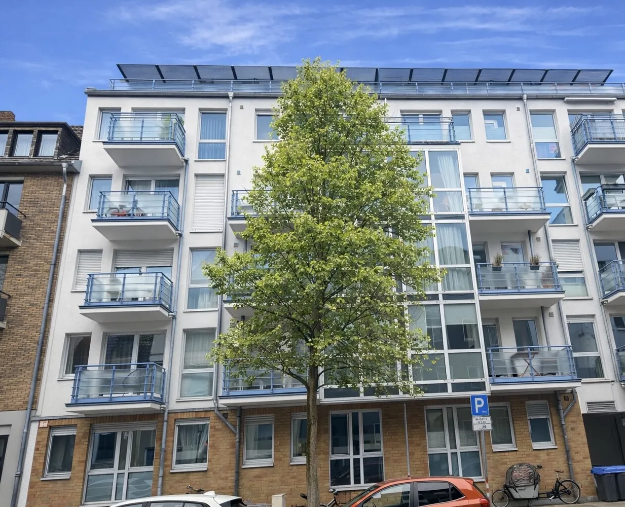 2 room apartment with 64 m² in Düsseldorf – Photo 1