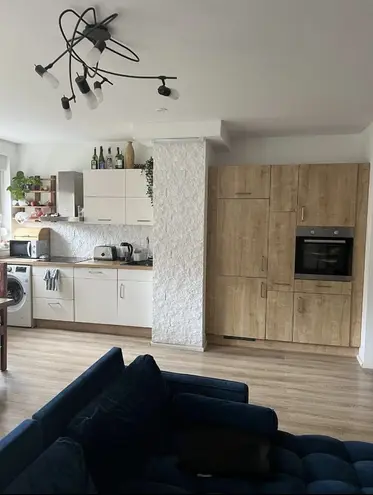 4 Zimmer Wohnung mit 90 m² in Berlin – Bild 2
