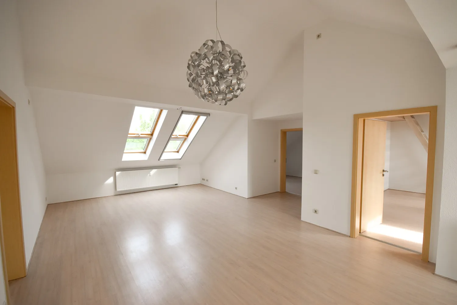 3 Zimmer Wohnung mit 101 m² in Zwickau – Bild 11