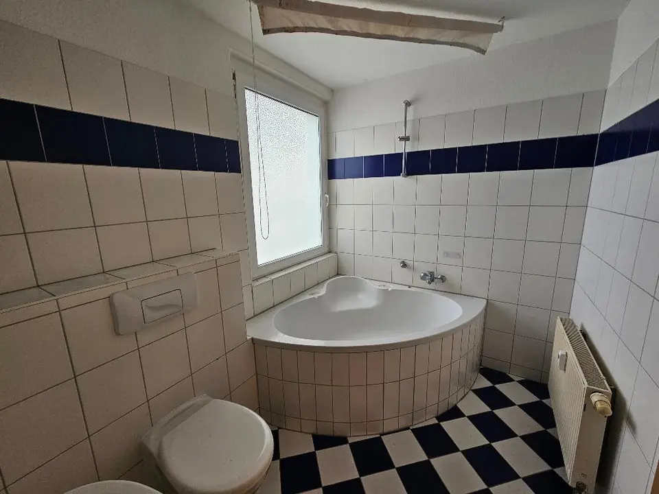 2 Zimmer Wohnung mit 60 m² in Zwickau – Bild 8