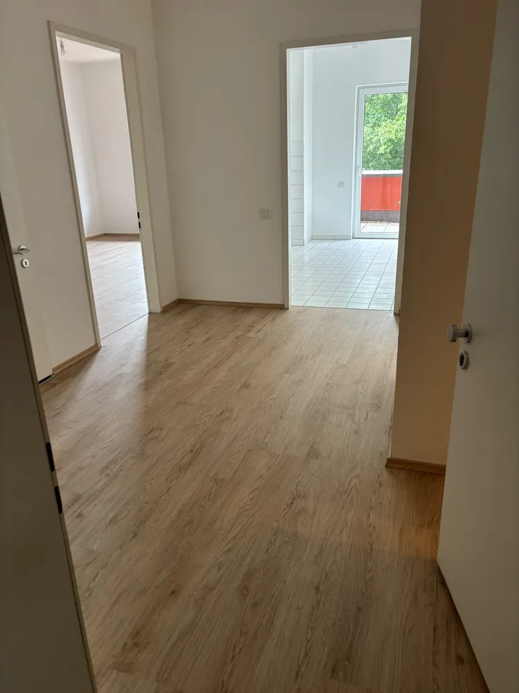2 room apartment with 70 m² in Cologne – Photo 3