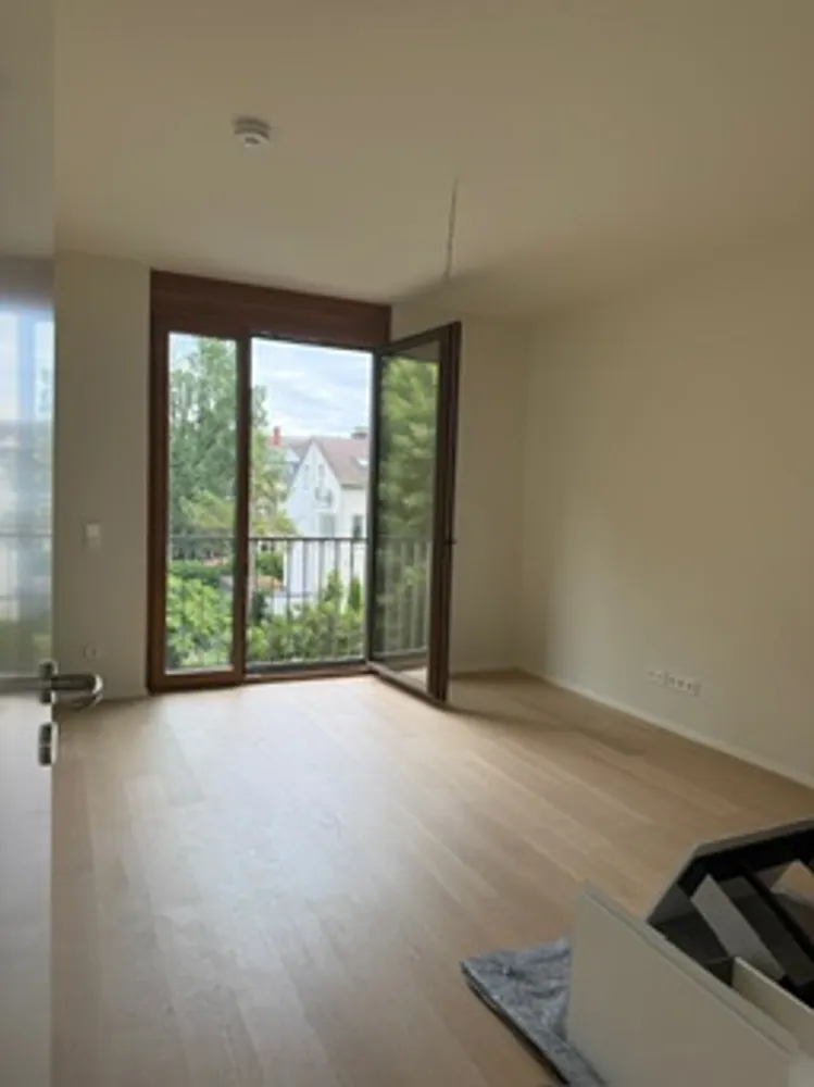 4 Zimmer Wohnung mit 95 m² in Karlsruhe – Bild 2