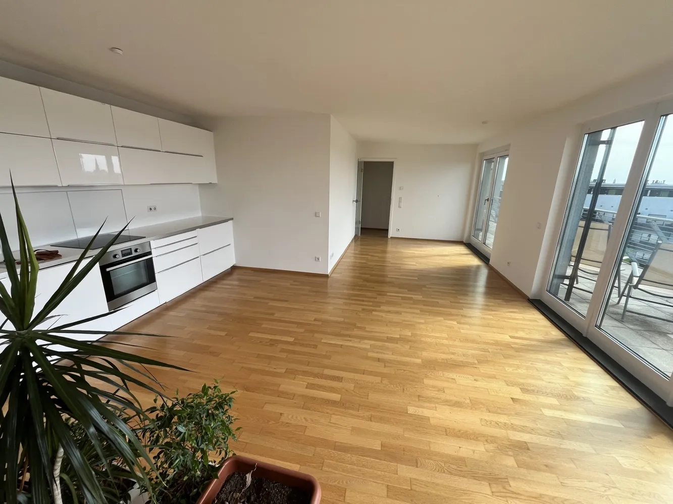 3 Zimmer Wohnung mit 88 m² in Nürnberg – Bild 4