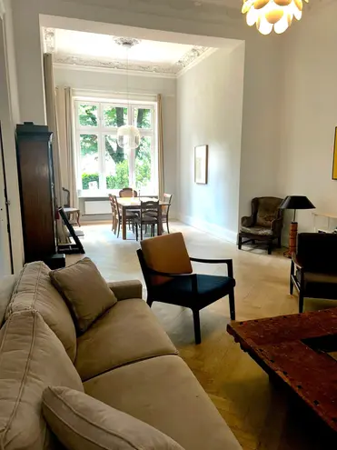 5 Zimmer Wohnung mit 140 m² in Hamburg – Bild 2