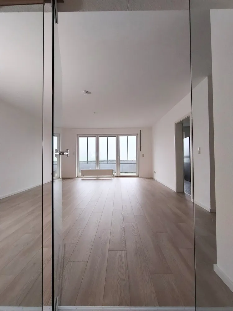 3 Zimmer Wohnung mit 98 m² in Bergisch Gladbach – Bild 2