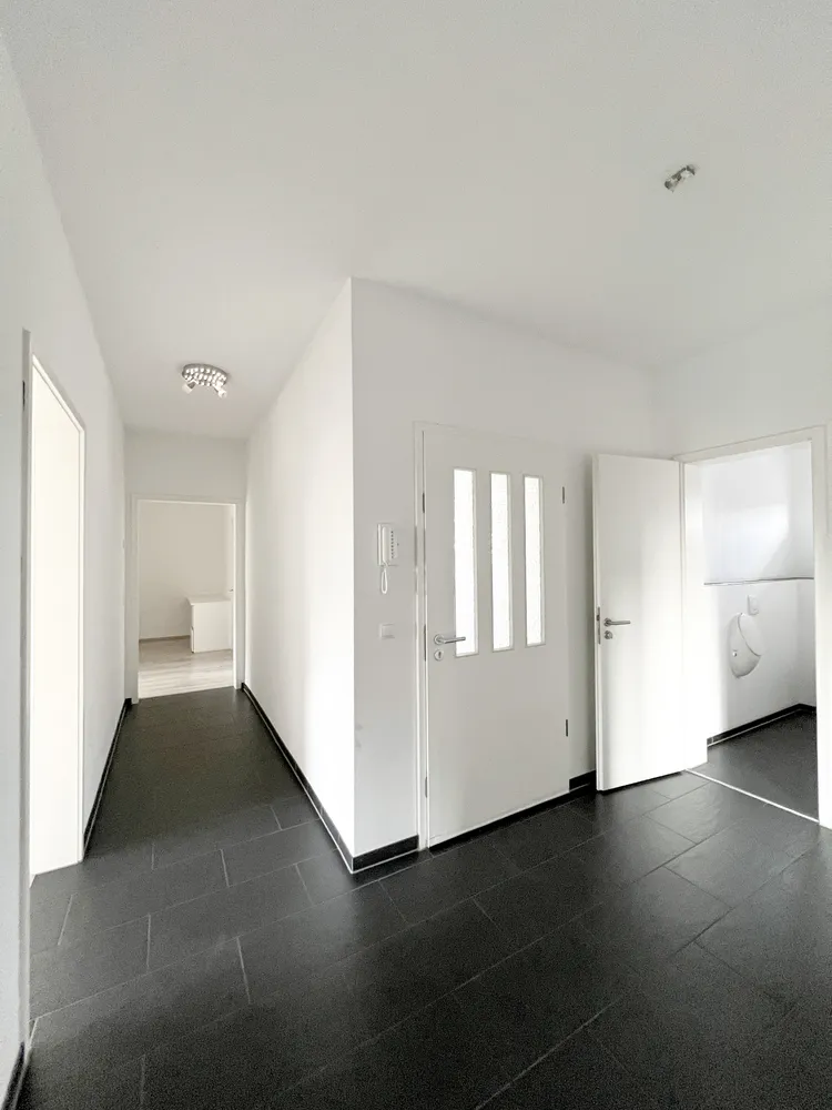 3 Zimmer Wohnung mit 146 m² in Mannheim – Bild 4