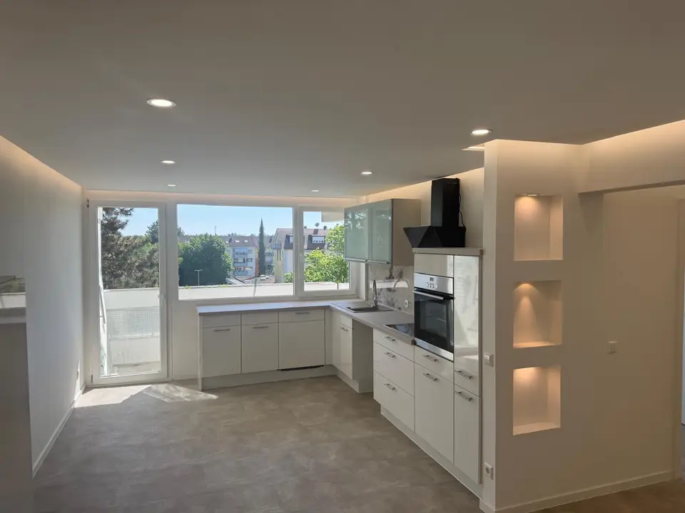 5 Zimmer Wohnung mit 104 m² in Singen – Bild 1