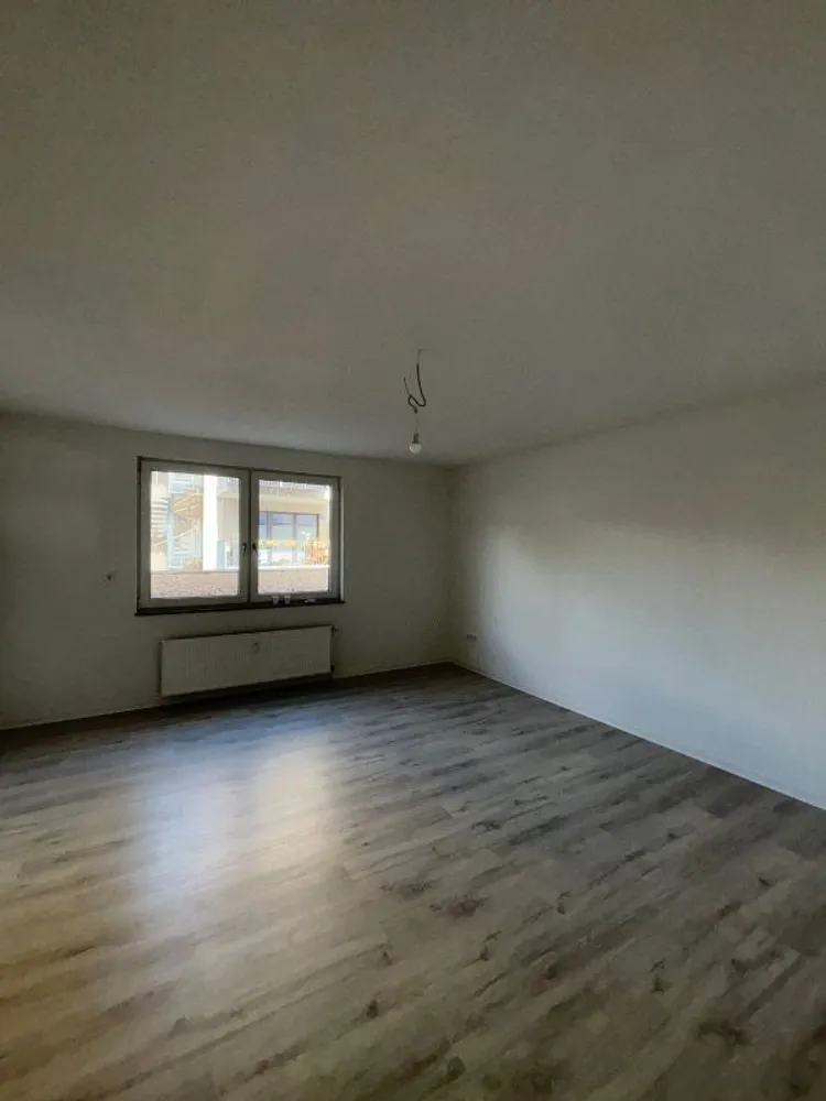 1 Zimmer Wohnung mit 35 m² in Köln – Bild 10